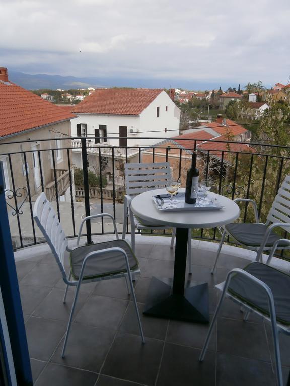 Apartments Crncic Šilo Værelse billede