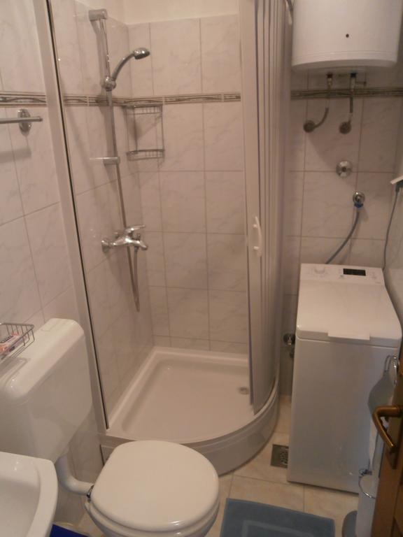 Apartments Crncic Šilo Værelse billede