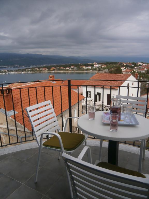 Apartments Crncic Šilo Værelse billede